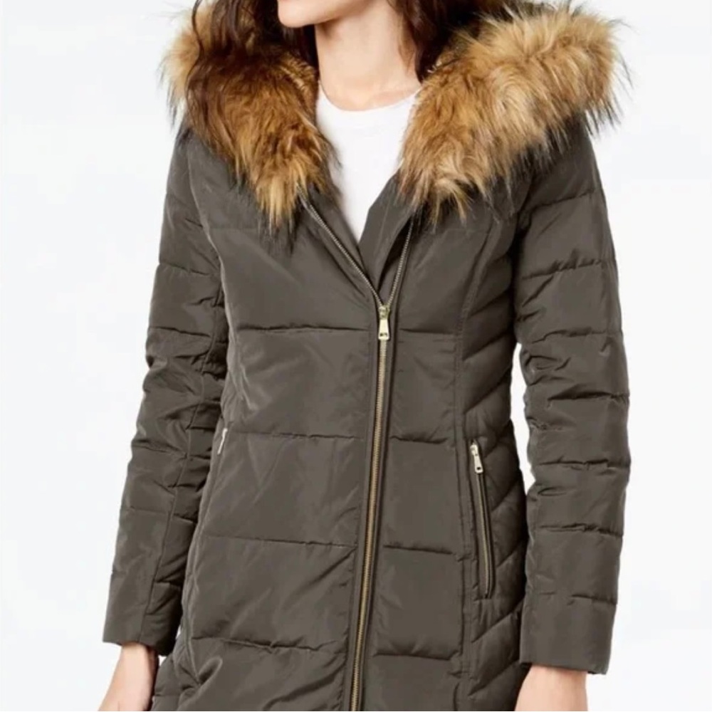 NWT Cole Haan Soft faux fur puffer coat while zipper close